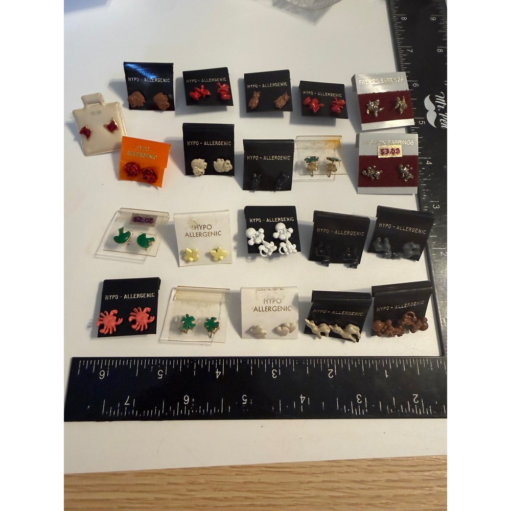 Lot of 20 Pairs Novelty Animal Stud Earrings Enamel Hypoallergenic Multi Color